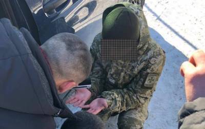 На Буковине пограничники вымогали взятку за контрабанду анаболиков - korrespondent.net