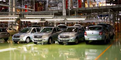Продажи Lada в Евросоюзе упали менее чем до сотни машин в месяц - ruposters.ru