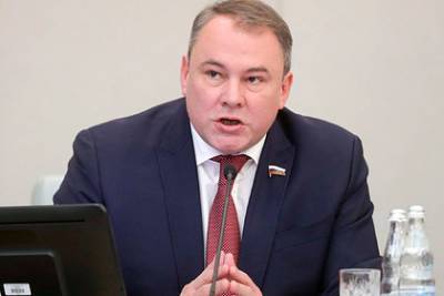 Алексей Навальный - Петр Толстой - В Госдуме ответили на просьбу ЕСПЧ освободить Навального - lenta.ru