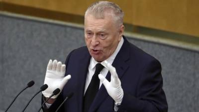 Владимир Путин - Владимир Жириновский - «И гинекологом можете работать»: Путин о способности Жириновского уговорить любого - 5-tv.ru