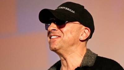 Дмитрий Нагиев - «Разные подходы»: Дмитрий Нагиев раскрыл зарплату сына в театре - 5-tv.ru - Санкт-Петербург