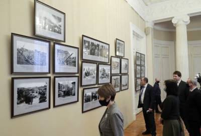 В Мариинском дворце открылась фотовыставка, посвящённая фронтовым корреспондентам - online47.ru - Ленинградская обл.