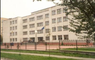 В Боярке директора лицея, в котором отравились школьницы отстранили - korrespondent.net - Киевская обл.