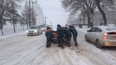 Михаил Дегтярев - Непогода на Дальнем Востоке: последствия циклона - vesti.ru - Хабаровский край