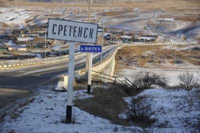 Ремонтники в Сретенском районе устранили последствия аварийного отключения света - chita.ru - Сретенск
