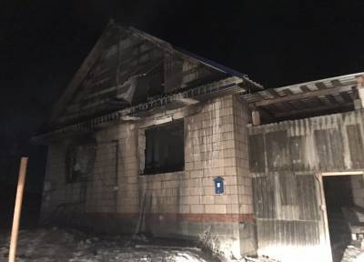 Оставила младшего на 9-летнего: в Пермском крае на пожаре погибли двое детей - province.ru - Пермский край