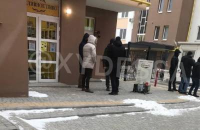 Трагедия произошла с мужчиной в Одессе, страшные кадры: "прямо на глазах у людей..." - odessa.politeka.net - Одесса
