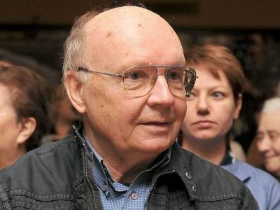 Андрей Мягков - СМИ: Врачи несколько часов пытались спасти жизнь Мягкову - rosbalt.ru - Москва