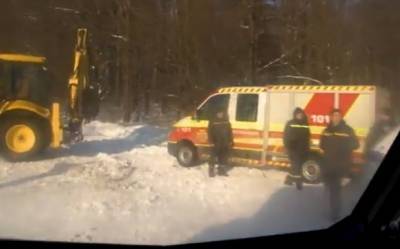 Под Львовом до роженицы из группы риска почти неделю не могли добраться врачи - news.bigmir.net - Львов - Львовская обл.