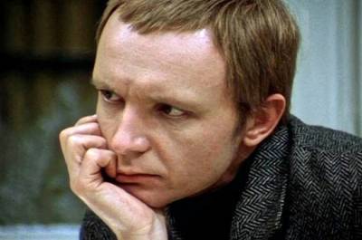 Сергей Женовач - Андрей Мягков - Прощание с Мягковым пройдёт в МХТ им. Чехова - pnp.ru - РСФСР