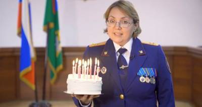 СК поздравил с днем рождения тех, кому исполняется 14 лет, и напомнил об ответственности - m24.ru - Москва