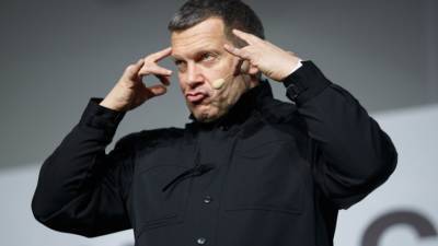 Алексей Навальный - Владимир Соловьев - Адольф Гитлер - Эдгар Ринкевич - Латвия внесла в черный список телеведущего Владимира Соловьева - vesti.ru - Латвия