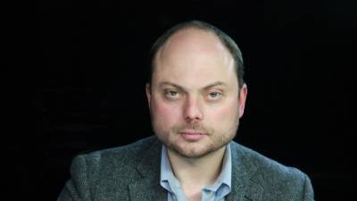 Алексей Навальный - Владимир Кара-Мурза - Константин Кудрявцев - Кара-Мурза потребовал возбудить дело о его отравлении - svoboda.org