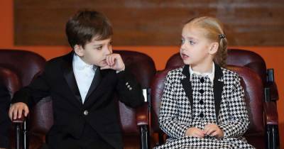 Алла Пугачева - Максим Галкин - Дети Галкина и Пугачевой смешно "потролили" отца: "Давайте селфи" - tsn.ua
