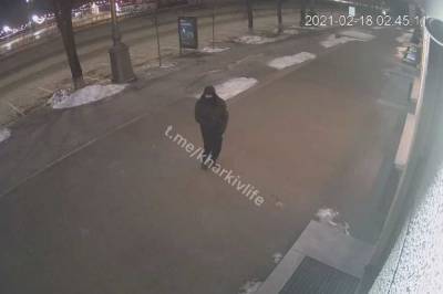 В масках и с молотками: в центре Харькова разгромили магазин – фото, видео - 24tv.ua - Киев - Одесса - Харьков - Новости