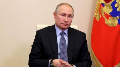 Владимир Путин - Путин назвал смерть Мягкова невосполнимой утратой для отечественного кинематографа - iz.ru