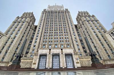 Йенс Столтенберг - Александр Грушко - В МИДе оценили планы НАТО по принятию новой стратегии - pnp.ru