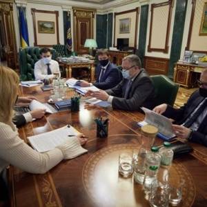 Владимир Зеленский - Зеленский: Судебная система в Украине является одной из самых больших проблем - reporter-ua.com