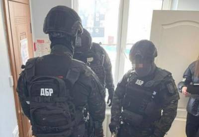 В Минобороны закупили непригодные к использованию аппараты ИВЛ на 11 млн гривен - facenews.ua - Киев