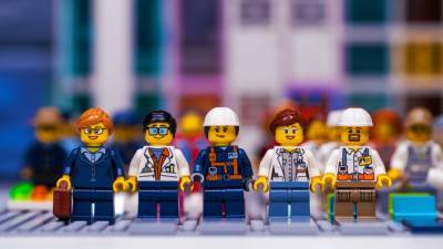 Шерлок Холмс - Lego - LEGO может выпустить созданный петербургским художником сказочный набор - newinform.com - Санкт-Петербург