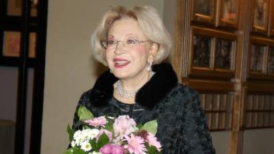 Юлия Меньшова - Людмила Максакова - «Стала меня затыкать»: Юлия Меньшова о скандальном интервью с Людмилой Максаковой - 5-tv.ru - РСФСР