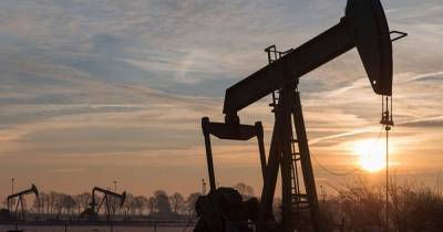 Вадим Иосуб - Эксперты спрогнозировали скорое падение цены на нефть - ren.tv - США - Техас