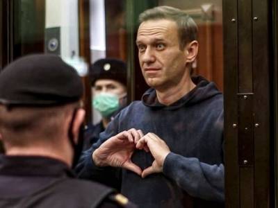 Алексей Навальный - Марин Литвинович - Стало известно, чем может обернуться для Навального постановка на учет как склонного к побегу - rosbalt.ru