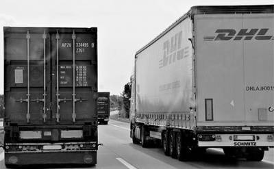 Александр Евсин - 20-го и 21-го февраля транзитные грузовики, которые рассчитаны на перевозки свыше 12 тонн, не смогут пользоваться МКАД - echo.msk.ru - Москва - Московская обл.