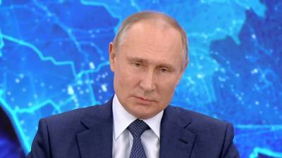 Владимир Путин - Дмитрий Песков - Песков рассказал, почему Путин до сих пор не имеет звания генерала - politros.com