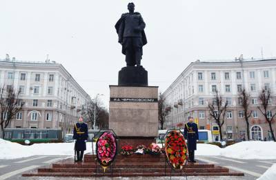 Фридрих Энгельс - Движение по одной стороне проезжей части на Кольцовской запретят утром в субботу - gorcom36.ru - Воронеж