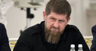 Владимир Путин - Известный шеф-повар по прозвищу "турецкий черт" чуть не уронил поднос на Кадырова. Видео - ru.armeniasputnik.am - респ. Чечня - Абу-Даби