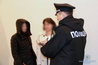 Черниговцы за продажу девушек в секс-рабство получили тюремный срок - news.bigmir.net - Эмираты - Черниговская обл.