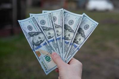 Курс валют на 18 февраля: межбанк, наличный и «черный» рынки - minfin.com.ua