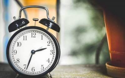Руслан Стефанчук - В Украине возможно откажутся от сезонного перевода времени - vedomosti-ua.com - Украина - Харьковская обл. - Закарпатская обл. - Донецкая обл.