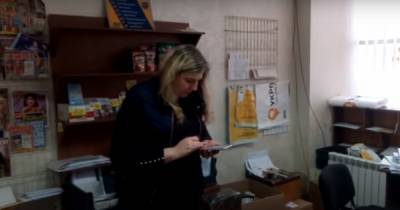 "Говорю, как мне удобно, а вы – быдло": "Укрпочта" в Кривом Роге угодила в языковой скандал (ВИДЕО) - dsnews.ua - Кривой Рог