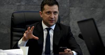 Владимир Зеленский - Зеленский заверил украинцев, что им крайне необходим космический спутник - dsnews.ua