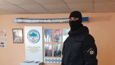 В Николаеве проходят массовые обыски у чиновников ЖКХ - lenta.ua - Николаевская обл. - Николаев