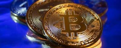 Капитализация биткоина впервые в истории превысила триллион долларов - runews24.ru - США