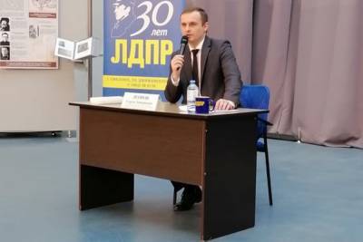Сергей Леонов - Сенатор Совета Федерации от Смоленской области Леонов отчитался перед журналистами о своей работе - mk-smolensk.ru - Смоленская обл.