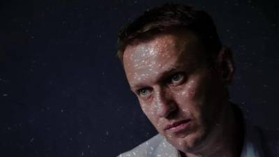 Алексей Навальный - Группа "Элизиум" записала песню со словами Навального о жизни в СИЗО - piter.tv - Берлин