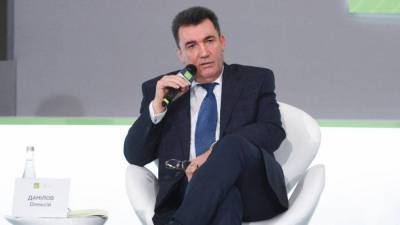 Алексей Данилов - Эта террористическая группировка помогает боевикам на Донбассе: Данилов о санкциях Медведчуку - 24tv.ua - Новости