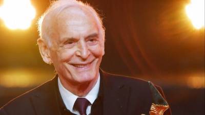 Василий Лановой - Сергей Маковецкий - «Для него война — это пули, просвистевшие над головой»: Маковецкий о Василии Лановом - 5-tv.ru - Россия