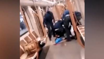 Подробности инцидента в Брюсселе: нападавший ранил свою сожительницу - vesti.ru - Москва - Брюссель