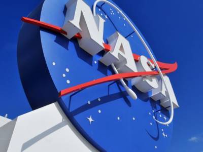 Виктор Гловер - Майкл Хопкинс - В NASA показали, как астронавты вышли в открытый космос - unn.com.ua - США - Киев