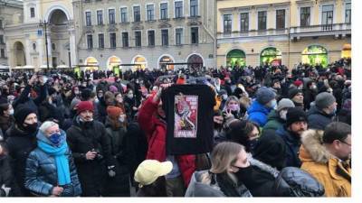 Алексей Навальный - Суды в Петербурге за день арестовали 109 протестующих за Навального - piter.tv - Санкт-Петербург - Приморье край