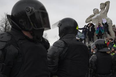 В Санкт-Петербурге задержан второй подозреваемый в нападении на полицейских - lenta.ru - Санкт-Петербург - Архангельская обл.