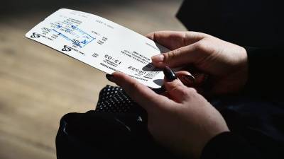 Эксперты назвали самые дорогие авиа- и ж/д билеты в январе - iz.ru - Москва - Санкт-Петербург - Краснодар - Сургут - Мале