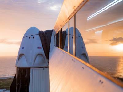 Илон Маск - Джаред Айзекман - Американский миллиардер заплатил SpaceX за первый гражданский полет в космос - unn.com.ua - США - Киев