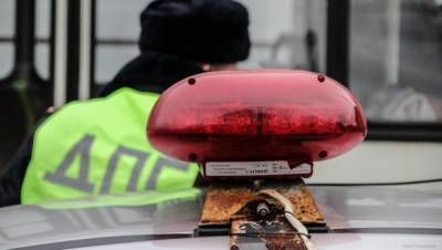 В Тверской области житель Узбекистана попытался дать взятку сотруднику ДПС - afanasy.biz - Узбекистан - Тверская обл.