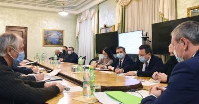 Владимир Зеленский - Олег Уруский - Украина хочет до конца года вывести на орбиту собственный спутник - delo.ua